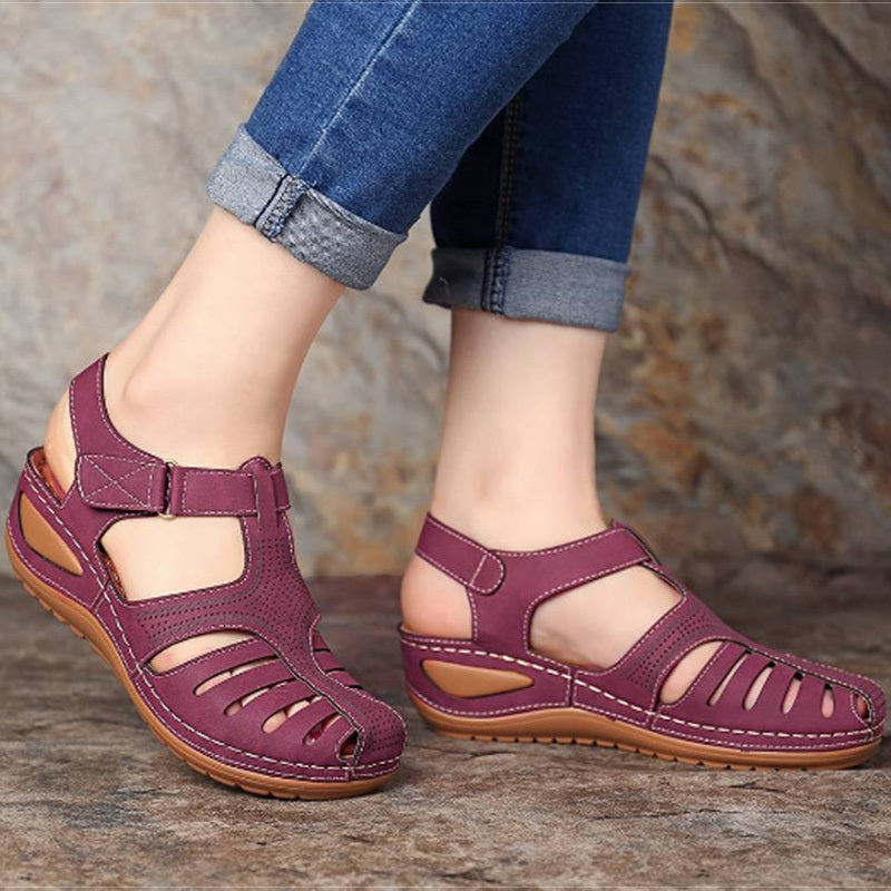 Leni – Comfort sandals with a gentle lift