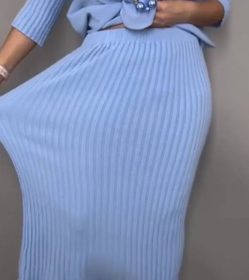 Debora | Knit set with ribbed midi skirt