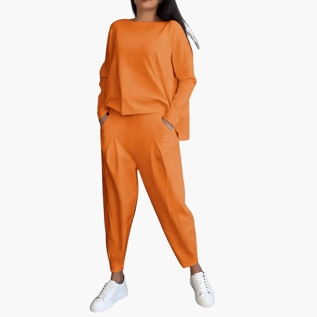 Thea | Two-piece set with round neck
