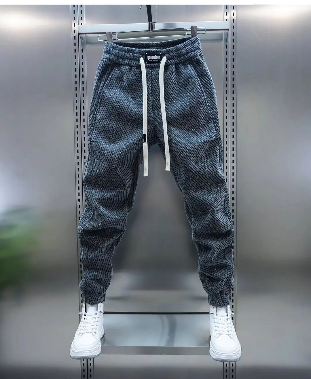 Pantalon de jogging fuselé Marc & Claire