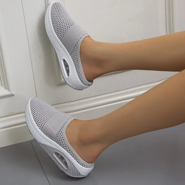 Compa - Orthopedic Wedge Sandals