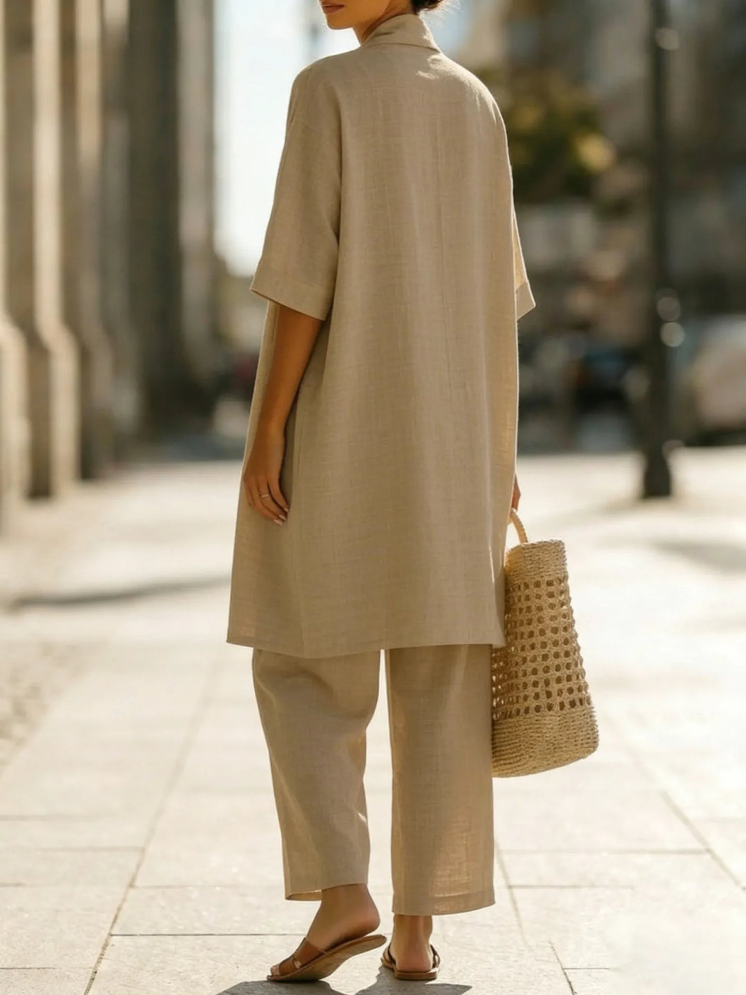 Minimalist, lightweight, breathable and elegant 3-piece set
